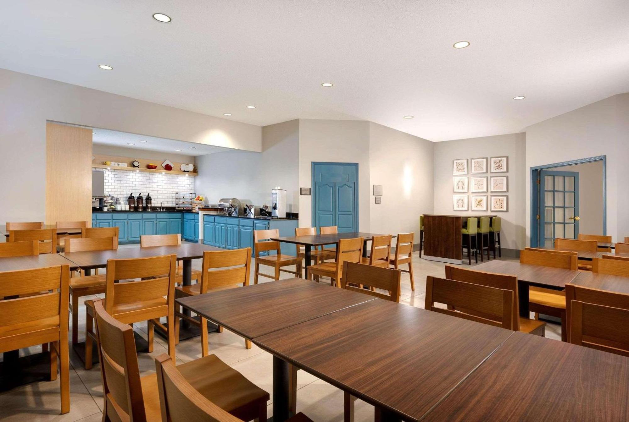 Country Inn & Suites By Radisson Albertville Near Outlet Mall Ngoại thất bức ảnh