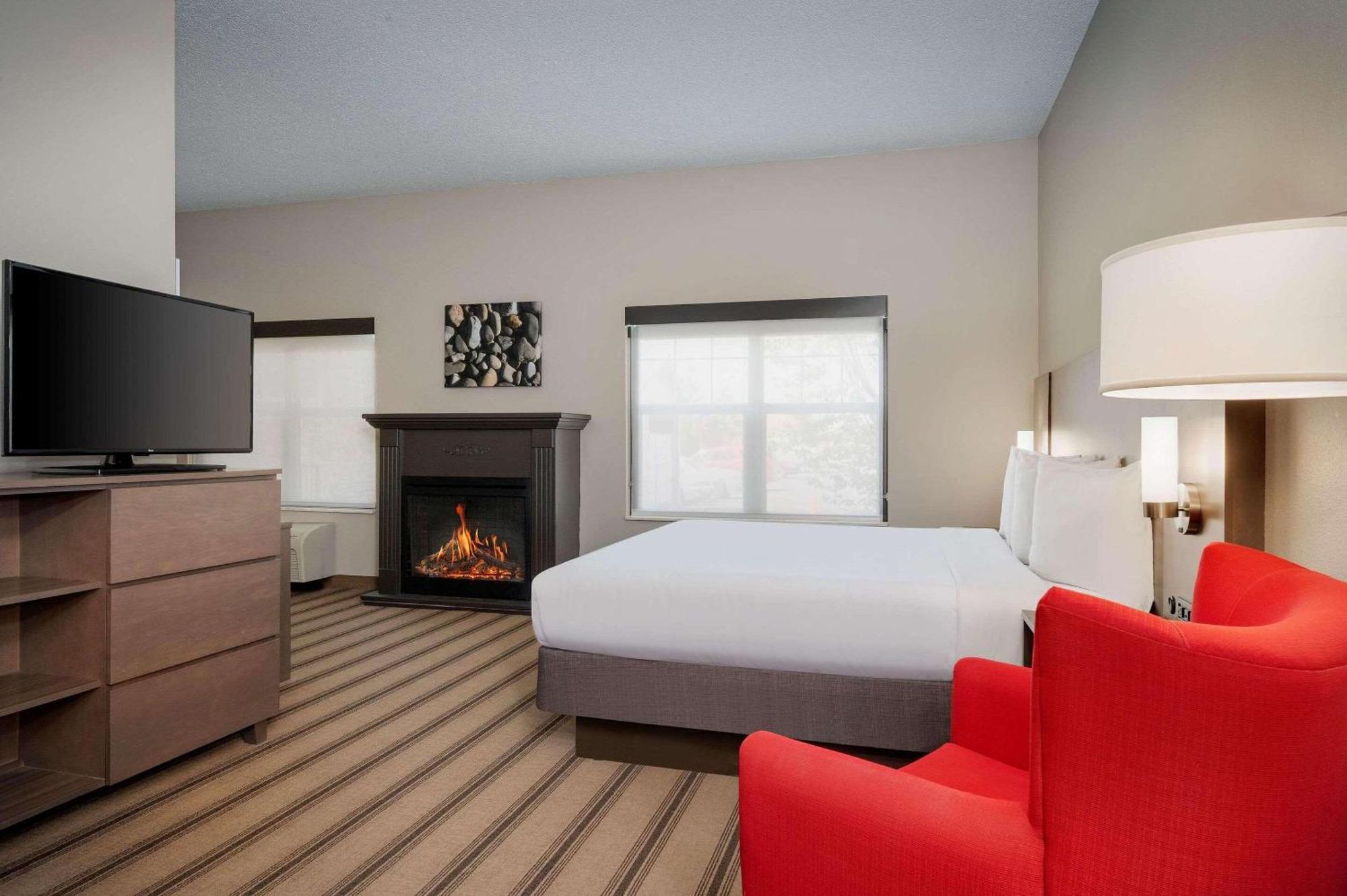 Country Inn & Suites By Radisson Albertville Near Outlet Mall Ngoại thất bức ảnh