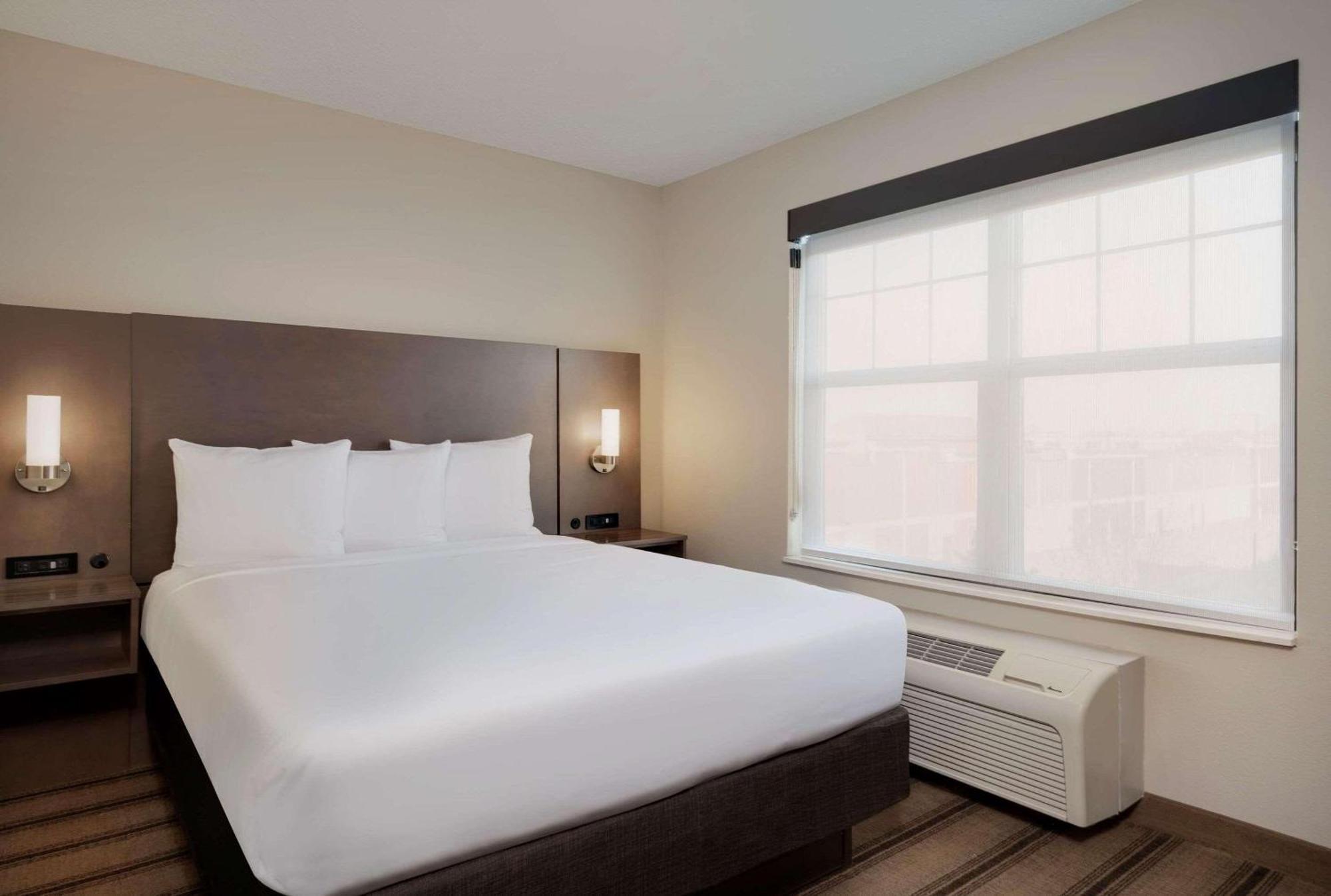 Country Inn & Suites By Radisson Albertville Near Outlet Mall Ngoại thất bức ảnh